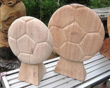 サッカーボールトロフィー